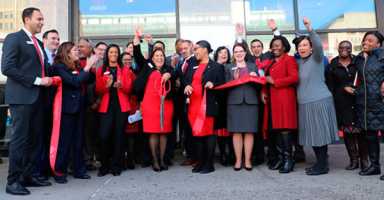 Santander Bank cuts ribbon on new south Bronx location