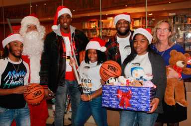 Anthony Mason, Jr. Visits CHAM Kids