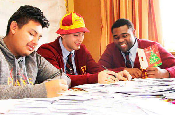 Cardinal Hayes High School writes holiday cards to troops
