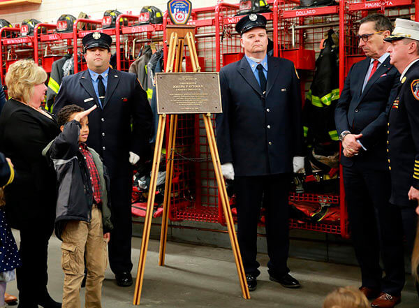 Fallen firefighter remembered at Engine 90 Ladder 41 dedication