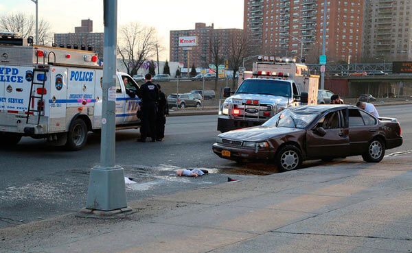 Two Cars Collide In Soundview