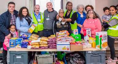 PPNA, AAOHA Distribute Passover, Easter Food