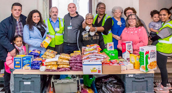 PPNA, AAOHA Distribute Passover, Easter Food
