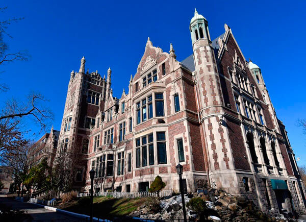 Morris Heights building wins prestigious restoration award