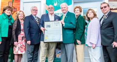 Country Bank Marks 30th Anniversary|Country Bank Marks 30th Anniversary