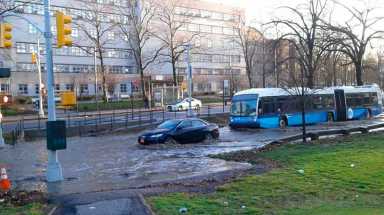 Clogged Pelham Parkway catch basins flooding roadways & buildings raise concern|Clogged Pelham Parkway catch basins flooding roadways & buildings raise concern