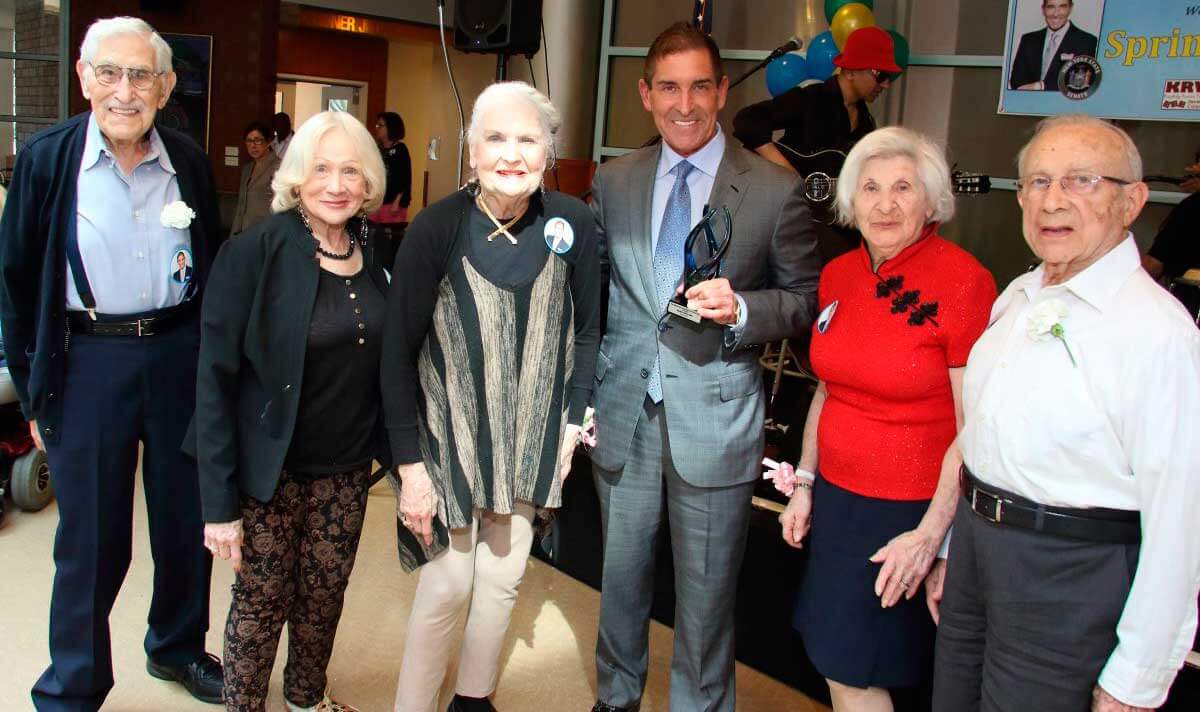 Klein Receives Live Forward Award