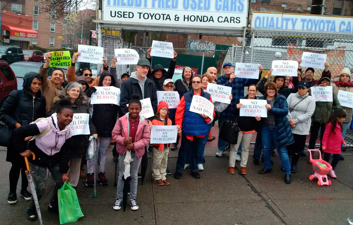 Bronx Park East protests 6-story building development