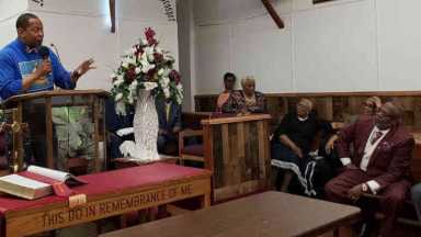 Pastor Gooding Celebrates 21st Anniversary