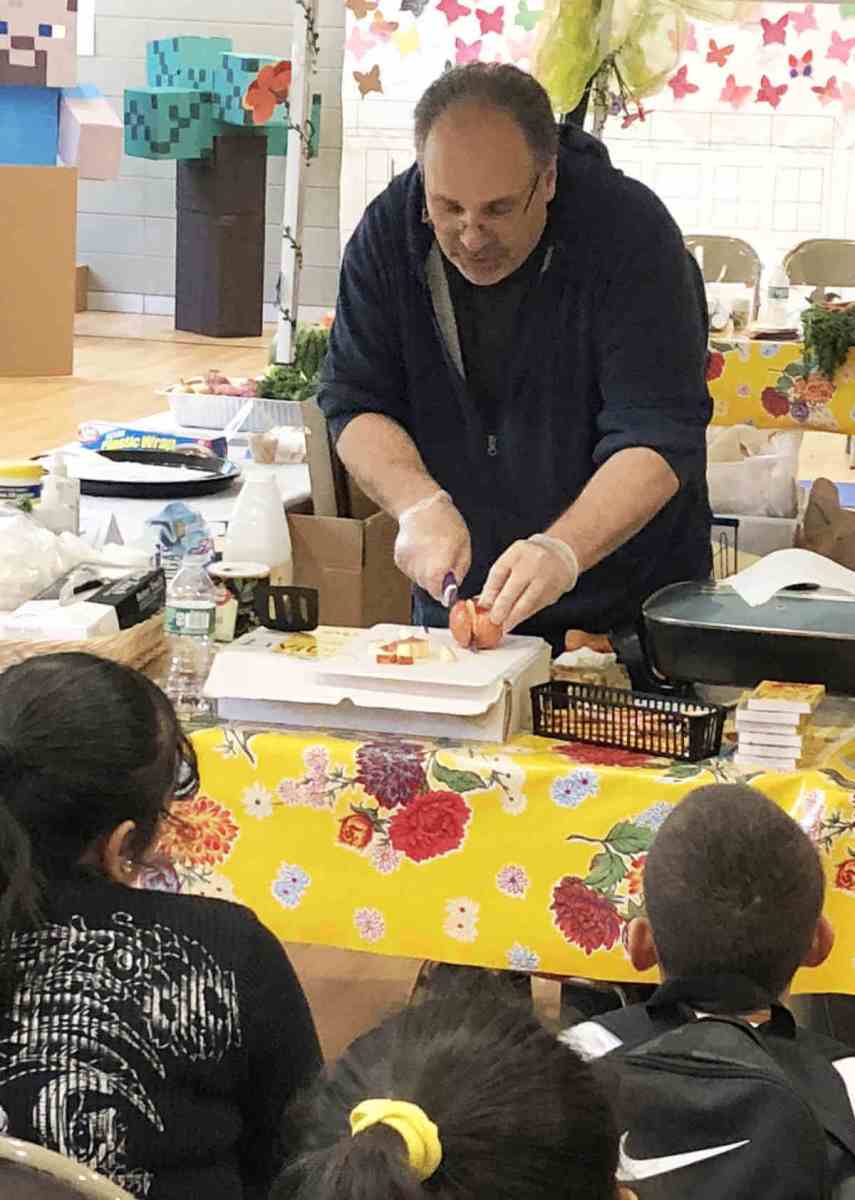 P.S. 119 Hosts Spring Science Fair