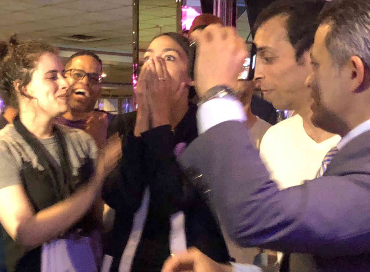 Ocasio-Cortez beats Crowley/Political novice, socialist wins Democratic primary battle|Ocasio-Cortez beats Crowley/Political novice, socialist wins Democratic primary battle