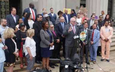 Electeds Attend Immigrant Children Vigil