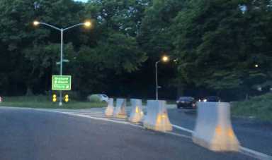 City Island traffic problem prompts petition drive