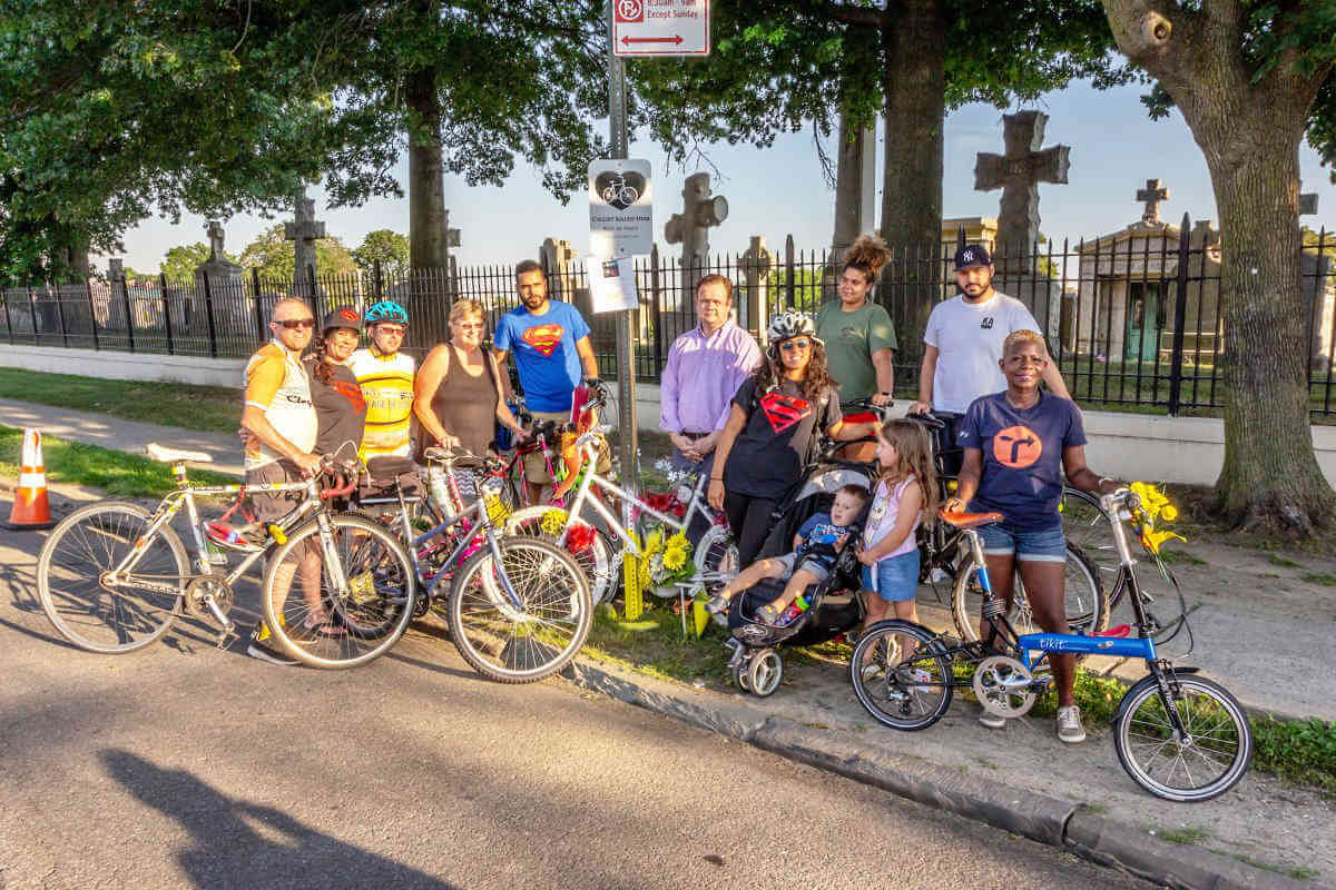 Trans Alt holds bike ride to raise cyclist safety awareness