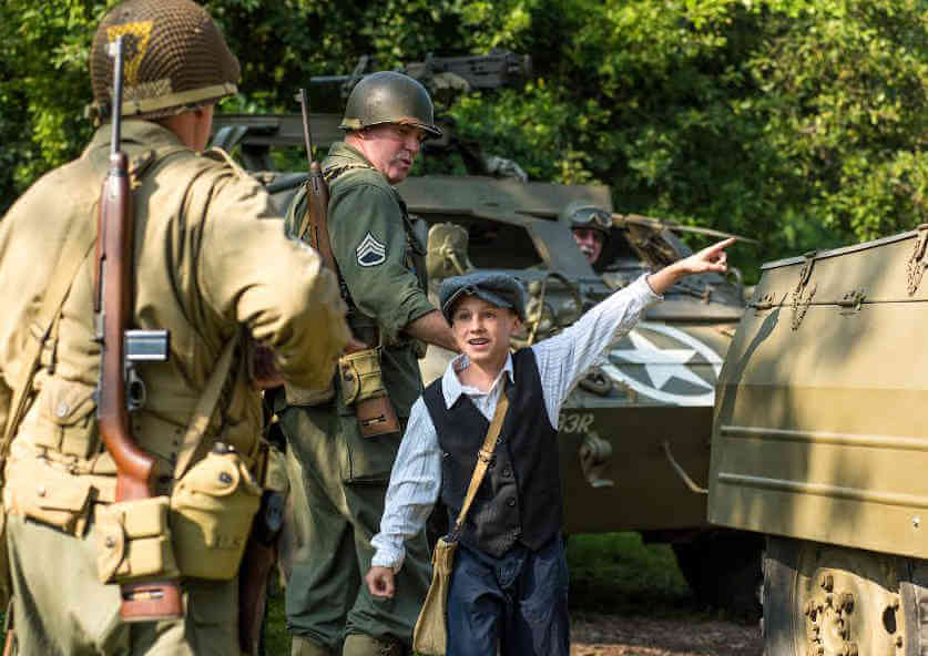Father and son liberate France during WWII re-enactions|Father and son liberate France during WWII re-enactions|Father and son liberate France during WWII re-enactions|Father and son liberate France during WWII re-enactions