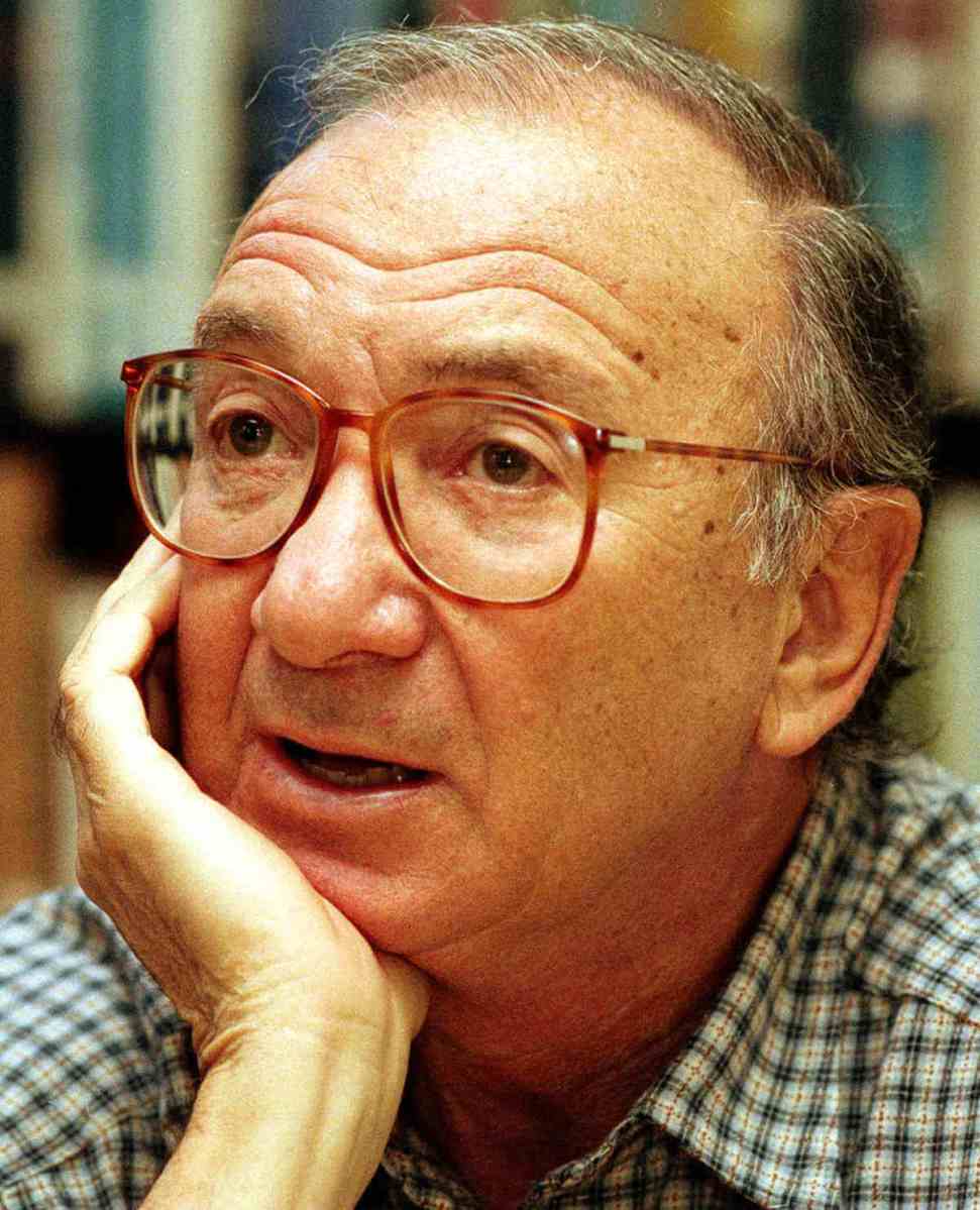 Bx. Playwright Neil Simon, 91/Produced 27 plays over a 30-year period