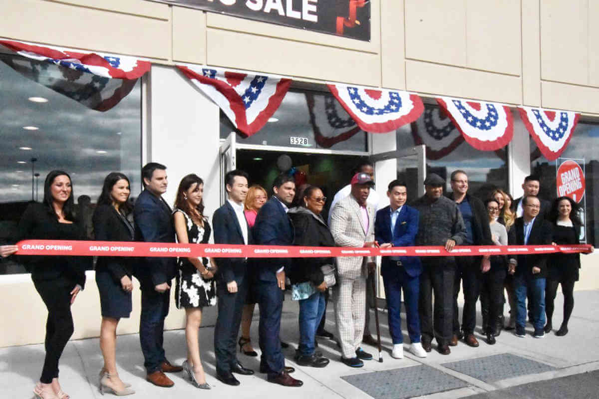 Jennifer Furniture Opens At Bay Plaza Bronx Times