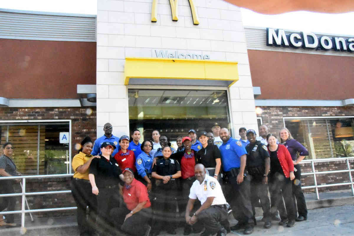 Allerton McDonald’s Hosts Coffee With A Cop Day|Allerton McDonald’s Hosts Coffee With A Cop Day