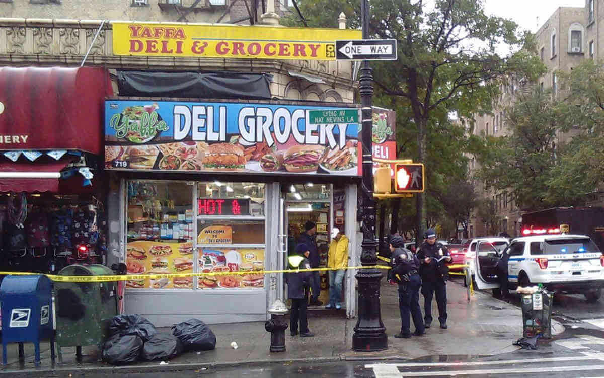 Police Investigate Lydig Ave Deli Stabbing