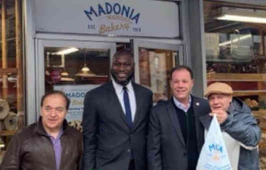 Gjonaj Celebrates Small Business Saturday