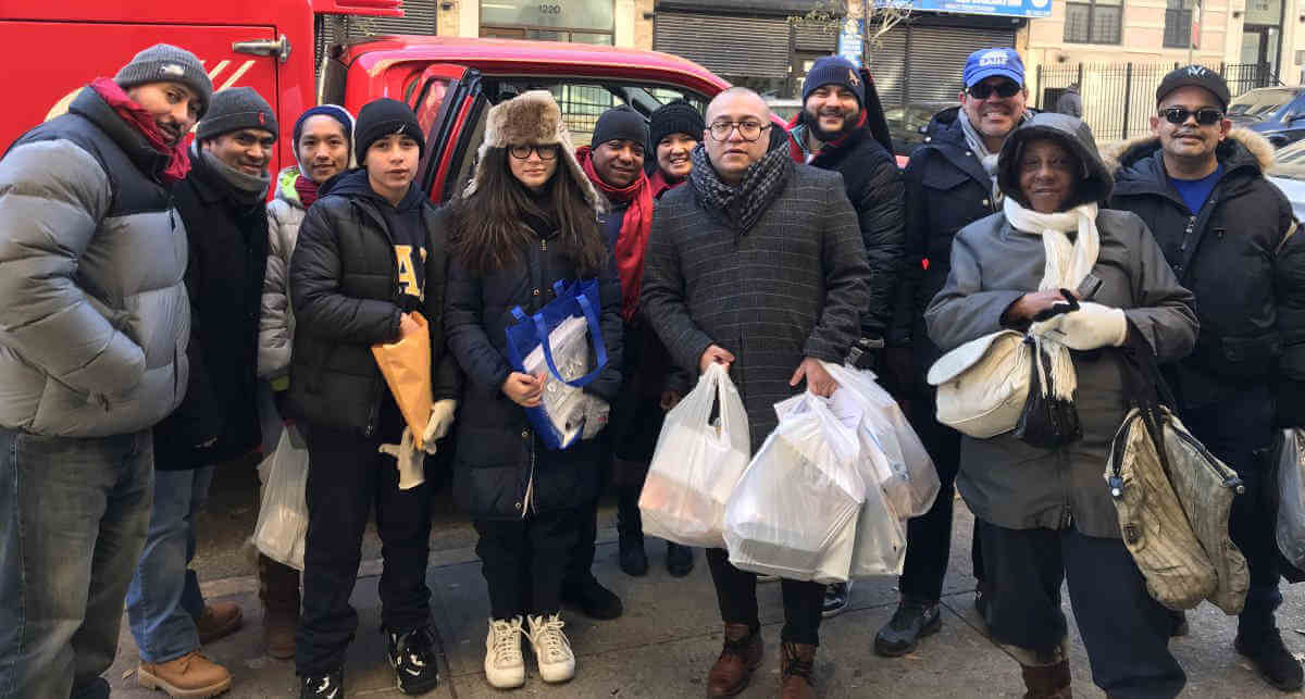 RAIN Provides Thanksgiving Meals For Homeless