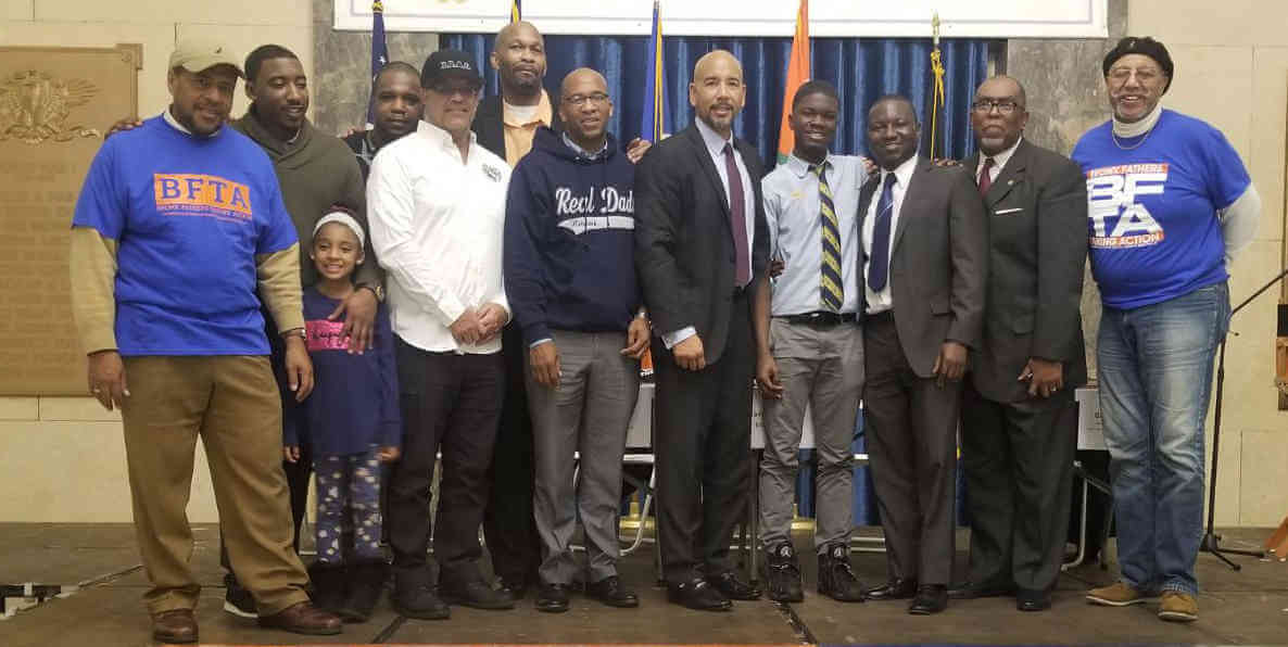 Diaz Hosts Fathers & Youth In Unity Conversation