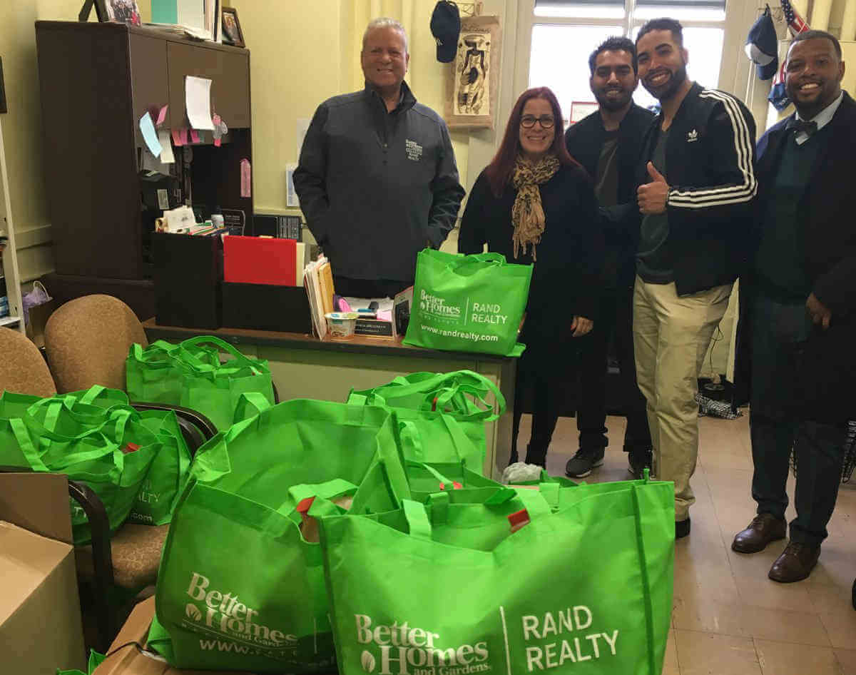 Rand Realty Donates Thanksgiving Meals