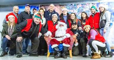 Throggs Neck Christmas Tree Lighting Brightens Spirits|Throggs Neck Christmas Tree Lighting Brightens Spirits|Throggs Neck Christmas Tree Lighting Brightens Spirits