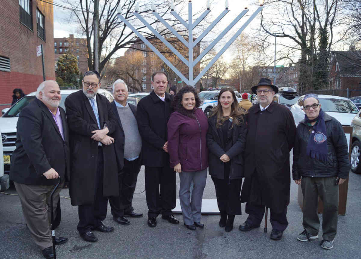 Bronx House Holds Menorah Lighting|Bronx House Holds Menorah Lighting