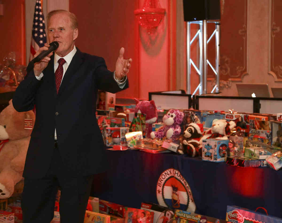 Bronx Chamber Hosts Holiday Party & Toy Drive|Bronx Chamber Hosts Holiday Party & Toy Drive|Bronx Chamber Hosts Holiday Party & Toy Drive|Bronx Chamber Hosts Holiday Party & Toy Drive|Bronx Chamber Hosts Holiday Party & Toy Drive|Bronx Chamber Hosts Holiday Party & Toy Drive
