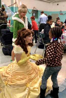 Holiday Cheer Comes To Bronx Win Shelter Families