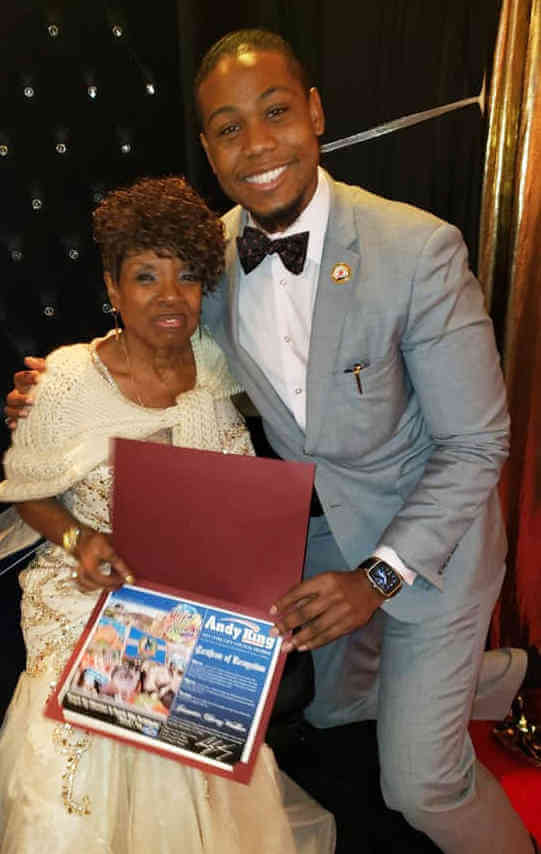 King’s Office Honors Jeanette Cherry Walker