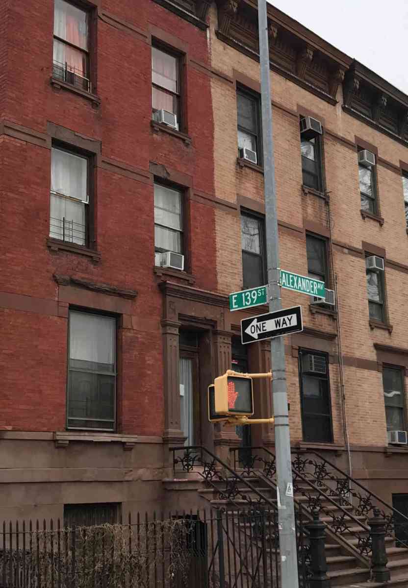 Mott Haven historic district of townhouses celebrates golden anniversary|Mott Haven historic district of townhouses celebrates golden anniversary