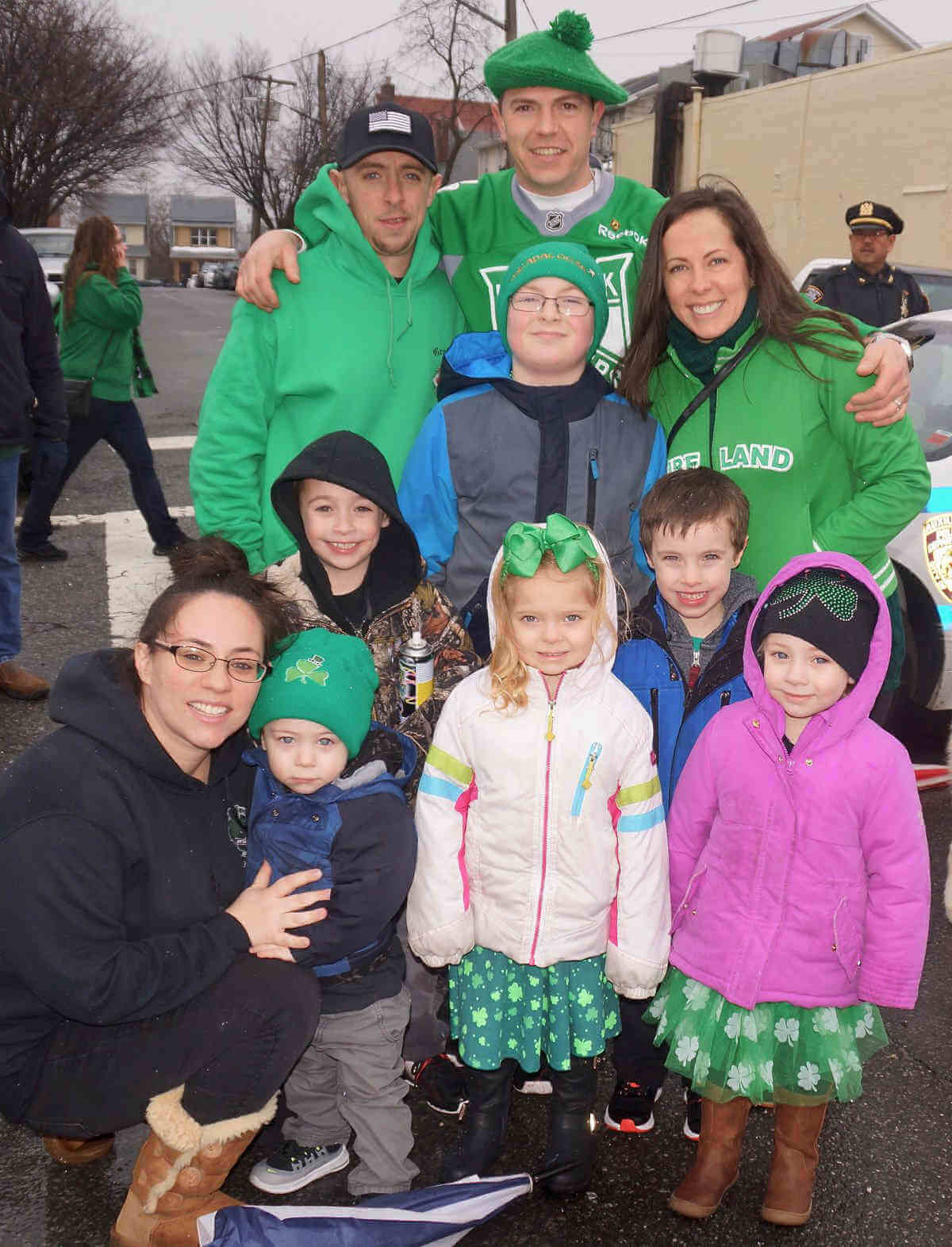 st patricks day parade throgs neck