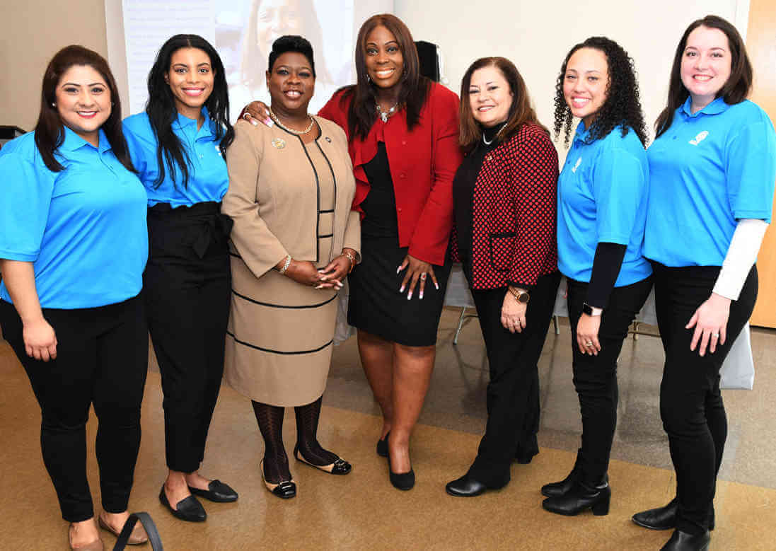 Gibson Hosts Women’s Fellowship Brunch