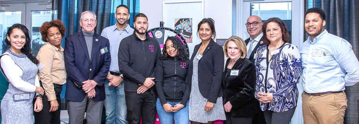 Chamber Hosts Valentine Mixer|Chamber Hosts Valentine Mixer