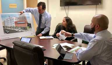 Salamanca Meets With School Construction Authority