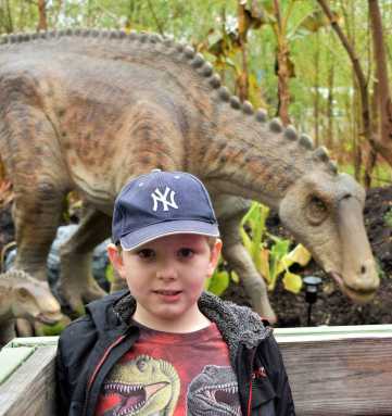 Dinosaur Safari Returns to the Bronx Zoo|Dinosaur Safari Returns to the Bronx Zoo|Dinosaur Safari Returns to the Bronx Zoo|Dinosaur Safari Returns to the Bronx Zoo|Dinosaur Safari Returns to the Bronx Zoo|Dinosaur Safari Returns to the Bronx Zoo