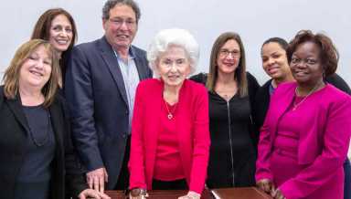 Women’s Bar Association Hosts Holocaust Remembrance|Women’s Bar Association Hosts Holocaust Remembrance