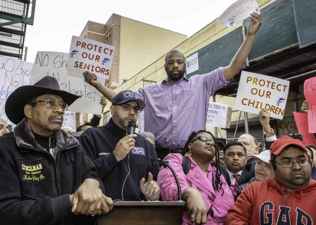 Councilman Diaz Protests Parkchester Shelter