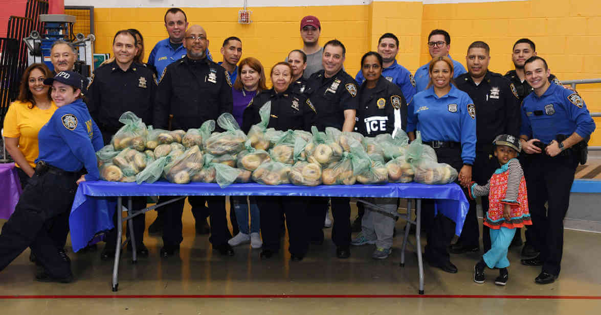 J&S Food Pantry, NYPD Community Affairs Bureau Host Senior Fun Day