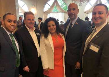 Fernandez Attends Bankers Breakfast