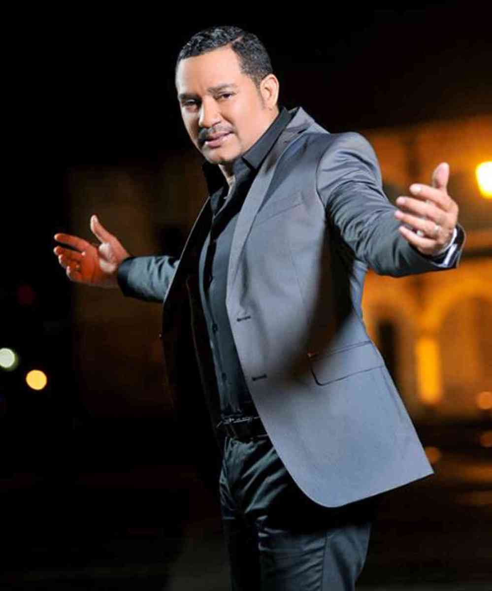 Lehman Center hosts El Principe de la Bachata, Frank Reyes