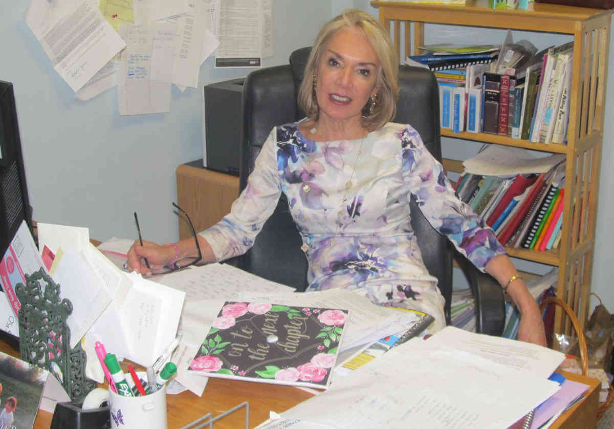 GAI principal hands over reins to her assistant