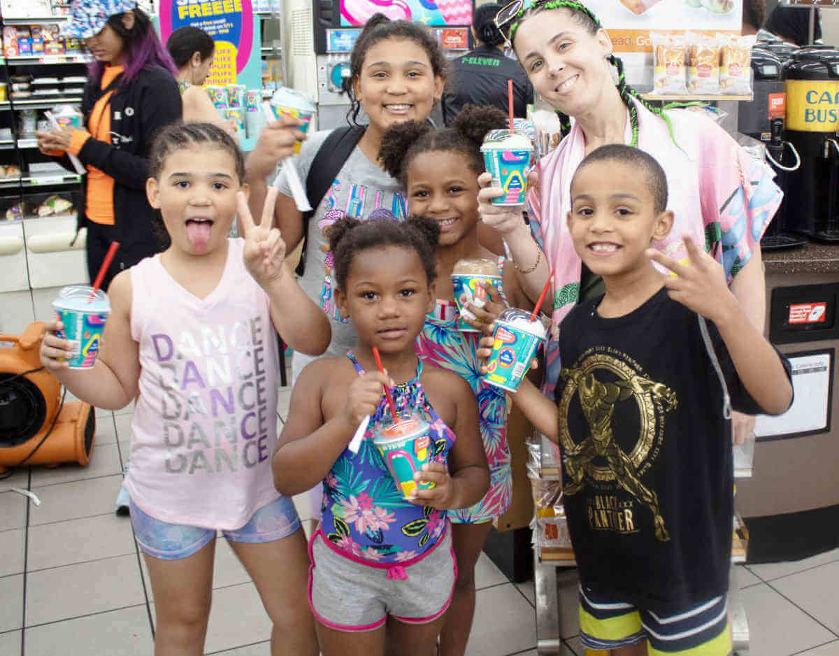 Bronxites Enjoy 7 Eleven Day Festivities|Bronxites Enjoy 7 Eleven Day Festivities|Bronxites Enjoy 7 Eleven Day Festivities