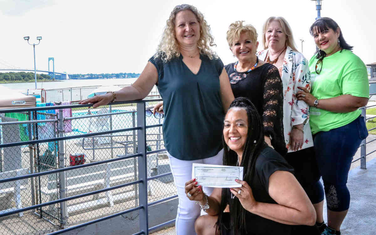 Schneps Media Donates To Bronx YMCA|Schneps Media Donates To Bronx YMCA|Schneps Media Donates To Bronx YMCA|Schneps Media Donates To Bronx YMCA|Schneps Media Donates To Bronx YMCA