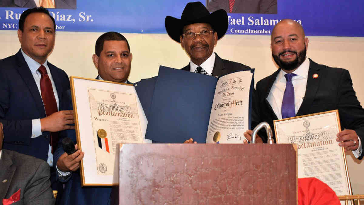 Diaz Hosts Abrazo Dominicano Celebration|Diaz Hosts Abrazo Dominicano Celebration|Diaz Hosts Abrazo Dominicano Celebration|Diaz Hosts Abrazo Dominicano Celebration|Diaz Hosts Abrazo Dominicano Celebration|Diaz Hosts Abrazo Dominicano Celebration