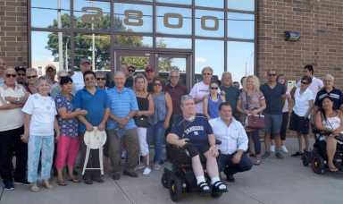 Miracle City Counseling Program Protest Held|Miracle City Counseling Program Protest Held