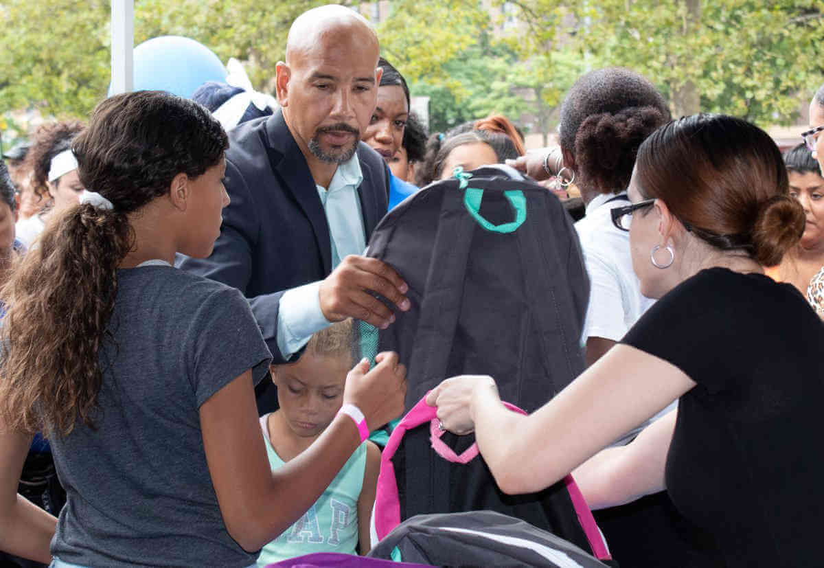 BP Diaz Hosts Back to School Literacy Health Fair|BP Diaz Hosts Back to School Literacy Health Fair|BP Diaz Hosts Back to School Literacy Health Fair