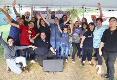 Sounds & Sirens Host Acoustics At The Icehouse|Sounds & Sirens Host Acoustics At The Icehouse